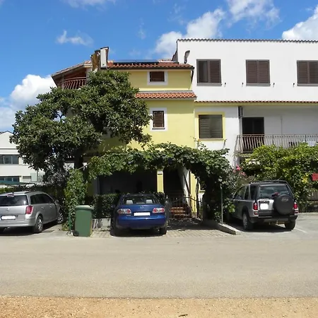 Zonta Apartment *