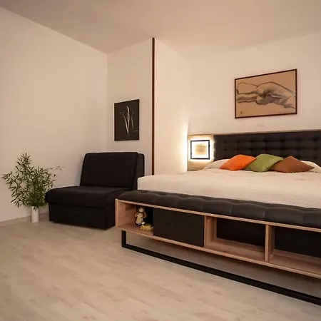 Zonta Apartment *